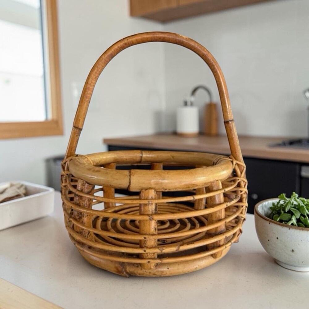 Vintage 1950/60’s Italian Bent Bamboo Rattan Round Gathering Basket Handmade